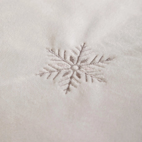 Frosted Snowflake Embroidered Fleece Duvet Cover Set image 3