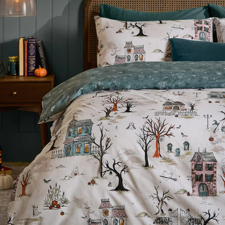 Ghost Town Reversible Halloween Duvet Cover Set image 4