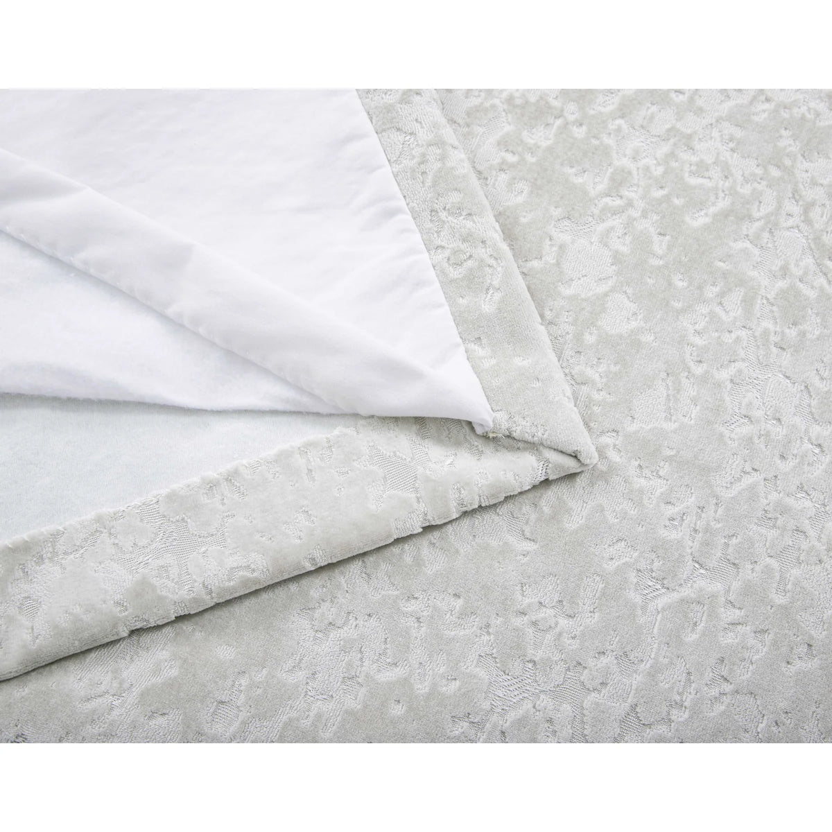 Richmond Pearl Cut Velvet Thermal Eyelet Door Curtain 55 x 84 Inch