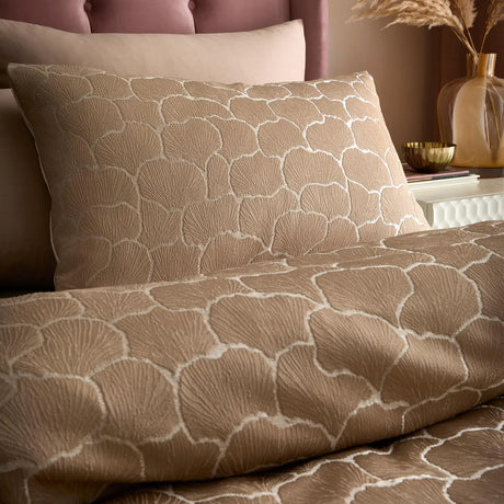 UW Home Soiree Ginko Natural Leaf Jacquard Duvet Cover Set 3