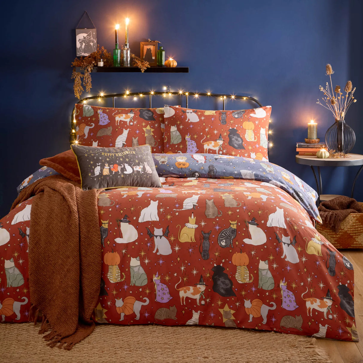 Halloween Pawty Printed Reversible Duvet Cover Set Multicolour - image 3