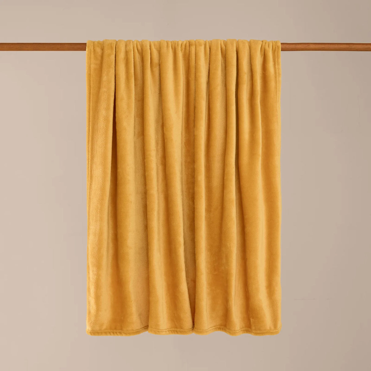 Harrow Fleece Throw Ochre 140 x 180cm - image 3
