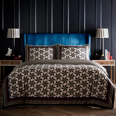 Laurence Llewelyn-Bowen Hero Black 100% Cotton 200 Thread Count Duvet Cover Set