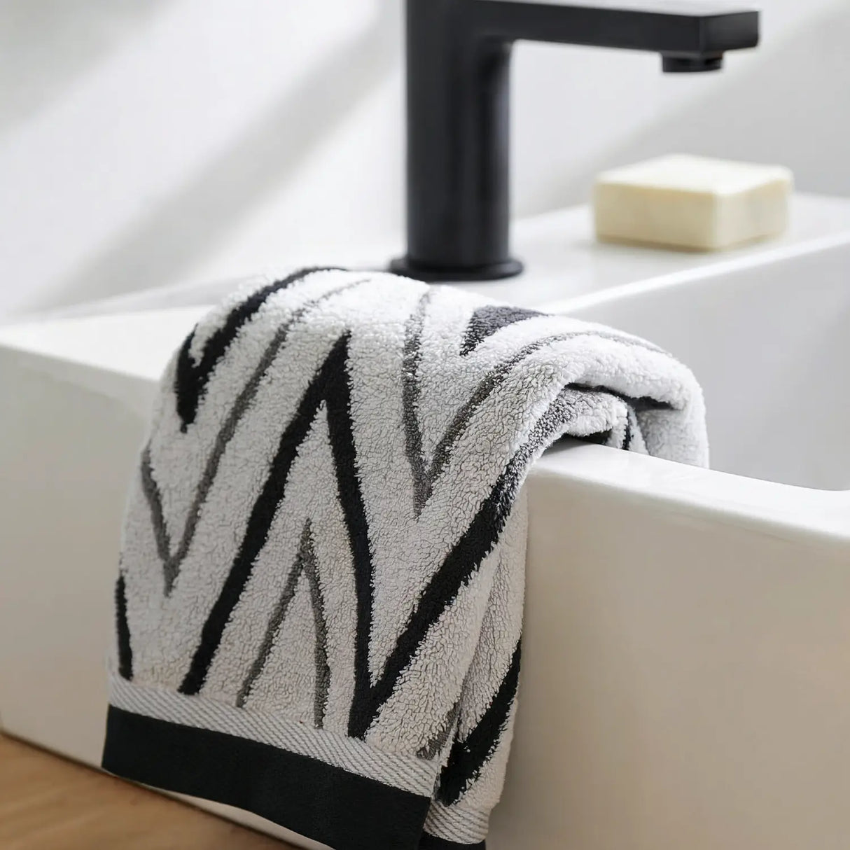 Helix 500gsm Cotton Towels by Rapport Home