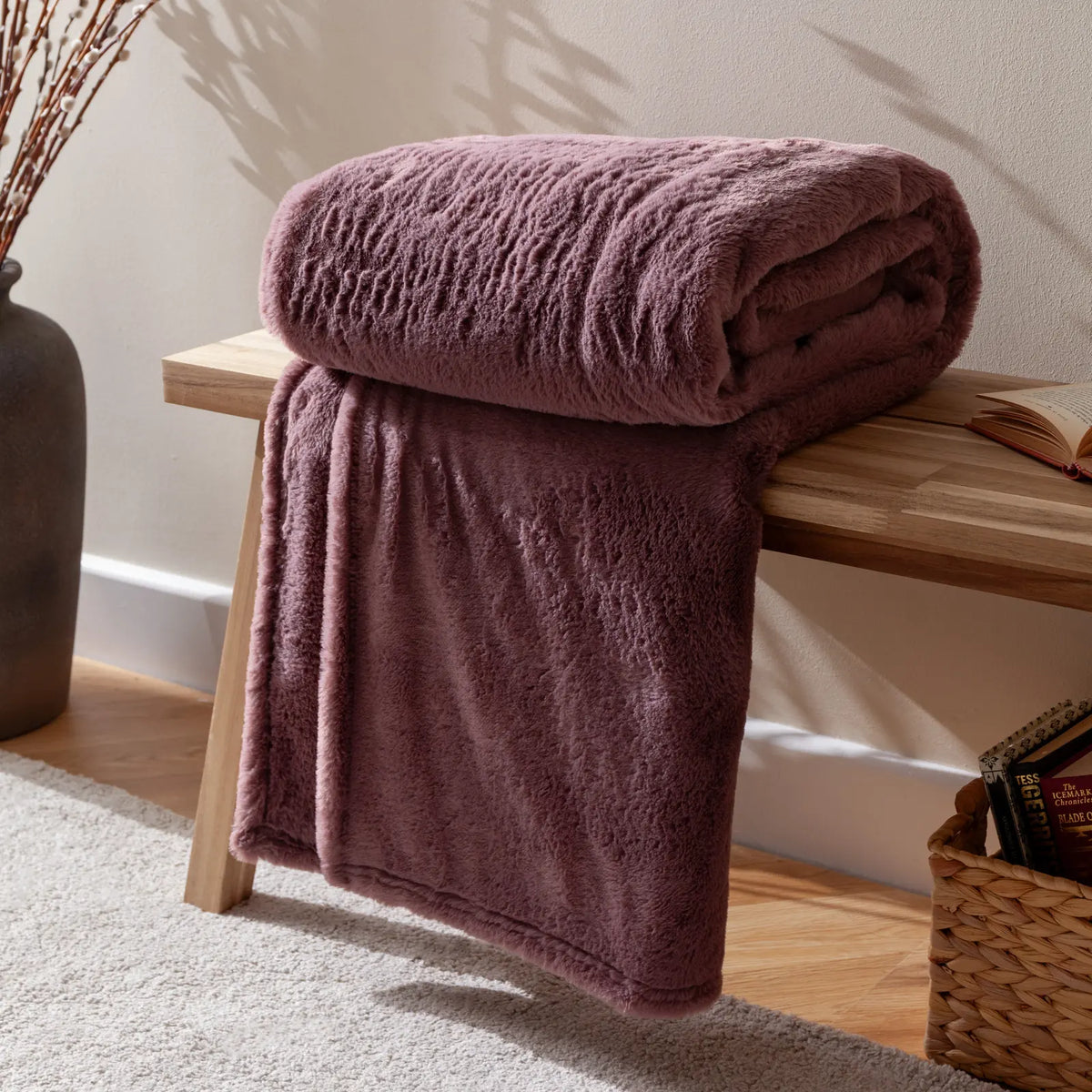 Kallu Faux Fur Reversible Mulberry Velvet Throw Blanket 130cm x 180cm / 150cm x 200cm - additional product view 1