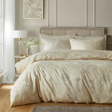 Soiree Lilly Floral Jacquard Champagne Duvet Cover Set 2