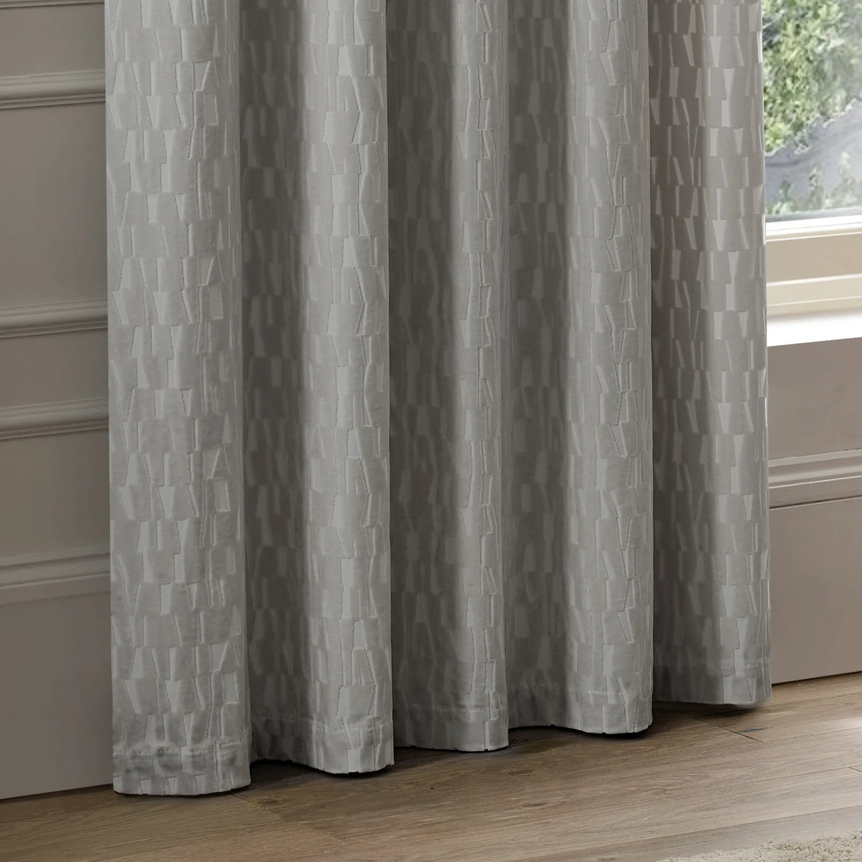 Manhattan Fully Lined Velvet Eyelet Curtains Silver - image 5