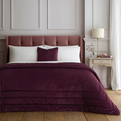 Melanie Berry Bedspread 150 x 220cm - main product image