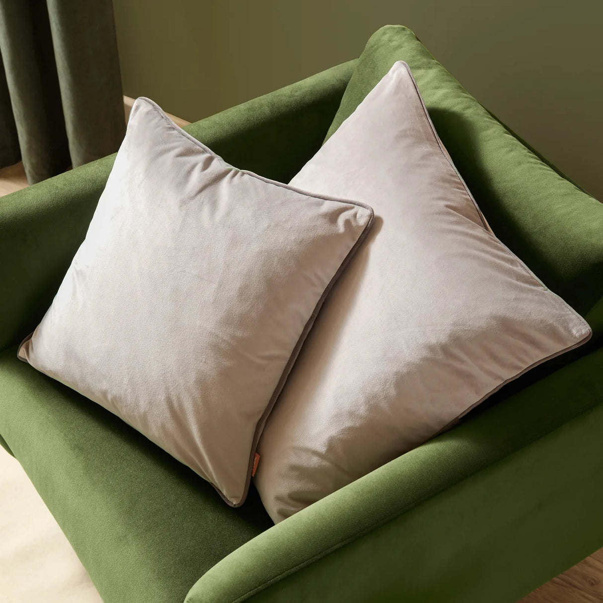 Meridian Velvet Cushion Cover Dove/Charcoal 45 x 45cm - image 5