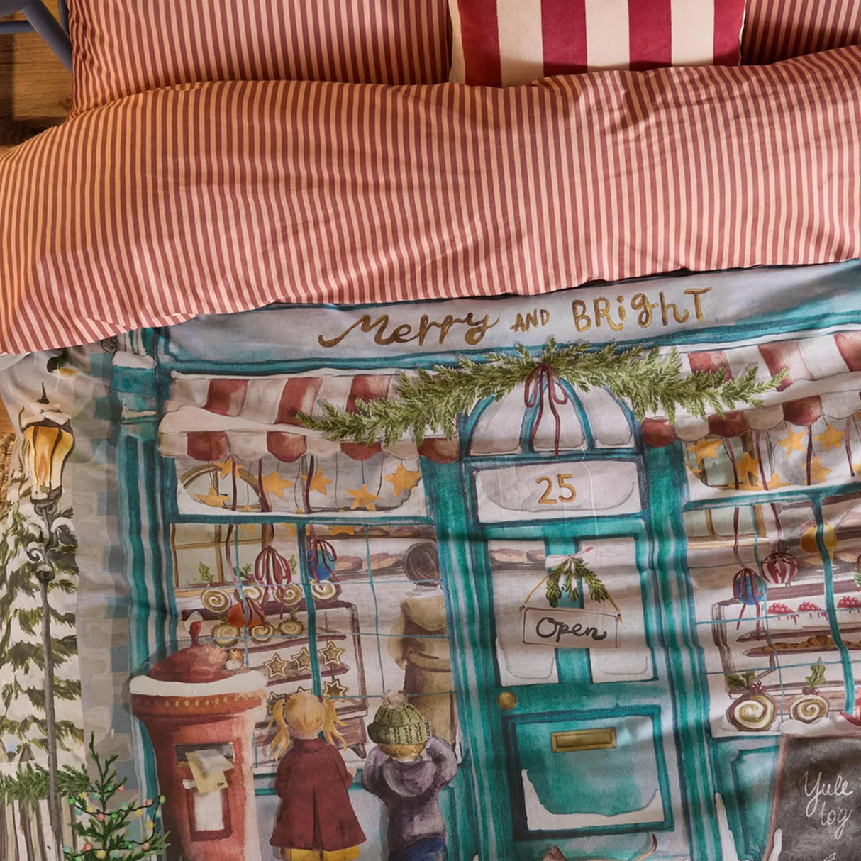 Merry & Bright Reversible Christmas Duvet Cover Set image 3