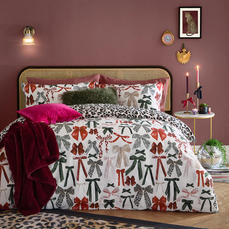 Mila Bows Reversible Duvet Cover Set image 1