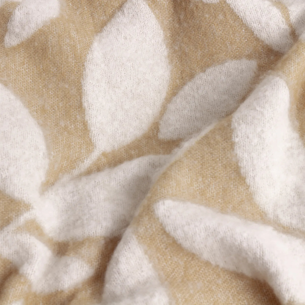 Nature Hazel Woven Throw Oatmeal 130 x 180cm - image 6