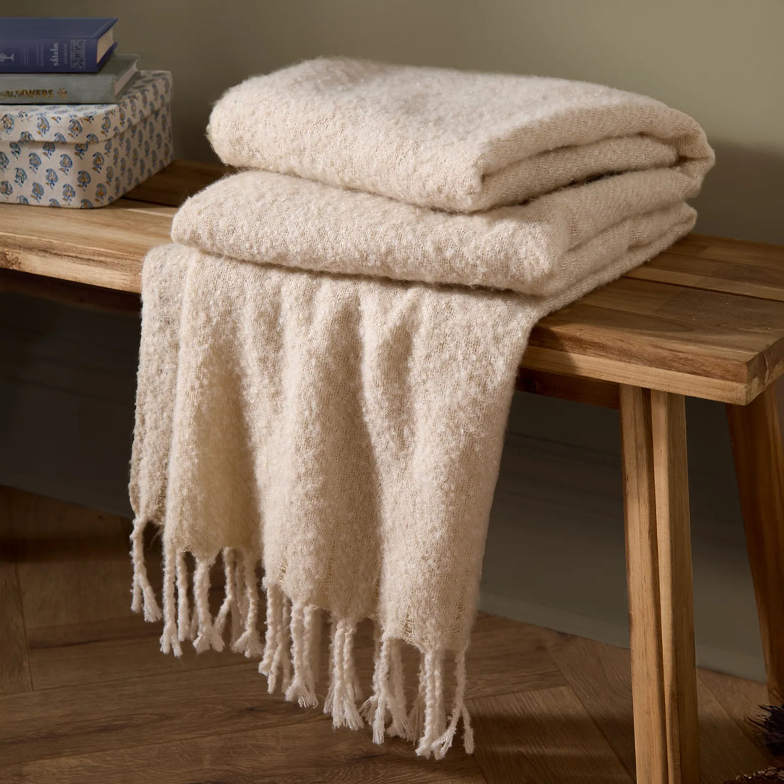 Isla Woven Tasselled Throw Cream 130 x 180cm