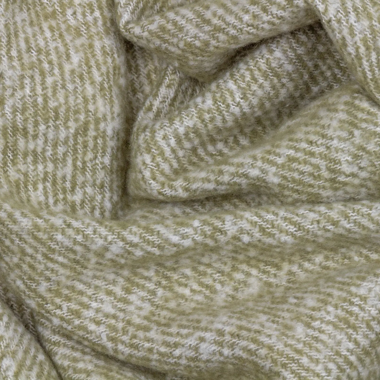 Nature Isla Woven Tasselled Throw Green 130 x 180cm - image 5
