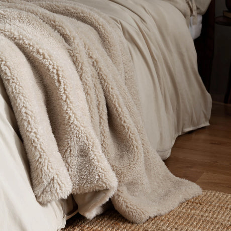 Olann Knitted Reversible Natural Velvet Fleece Throw Blanket 130cm x 180cm - additional product view 2