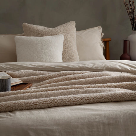Olann Knitted Reversible Natural Velvet Fleece Throw Blanket 130cm x 180cm - additional product view 3