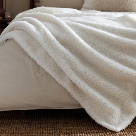 Olann Knitted Reversible Ecru Velvet Fleece Throw Blanket 130cm x 180cm - additional product view 1
