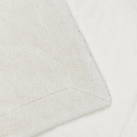 Olann Knitted Reversible Ecru Velvet Fleece Throw Blanket 130cm x 180cm - additional product view 5