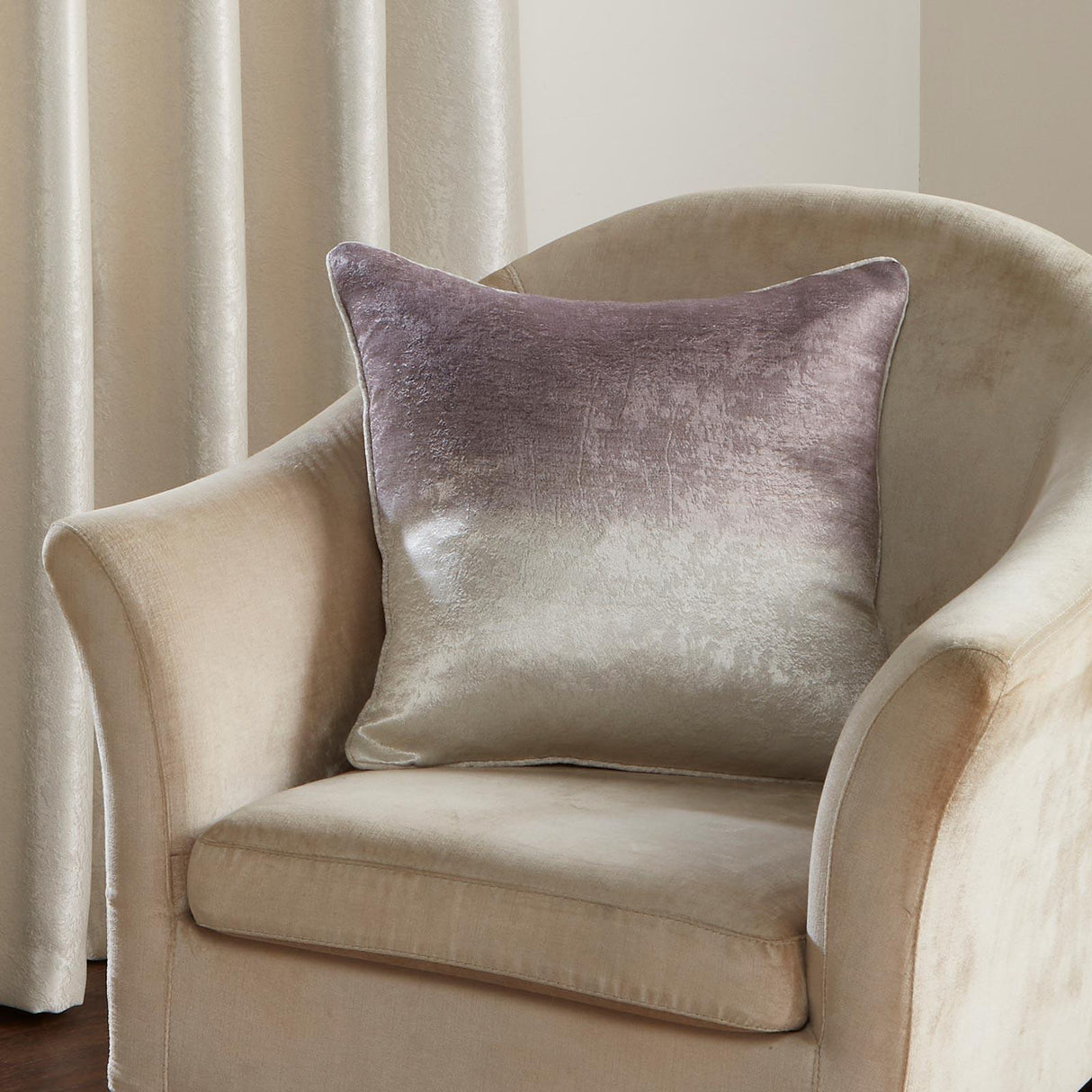 Strata Floral Cushion Cover 43cm x 43cm - Chocolate