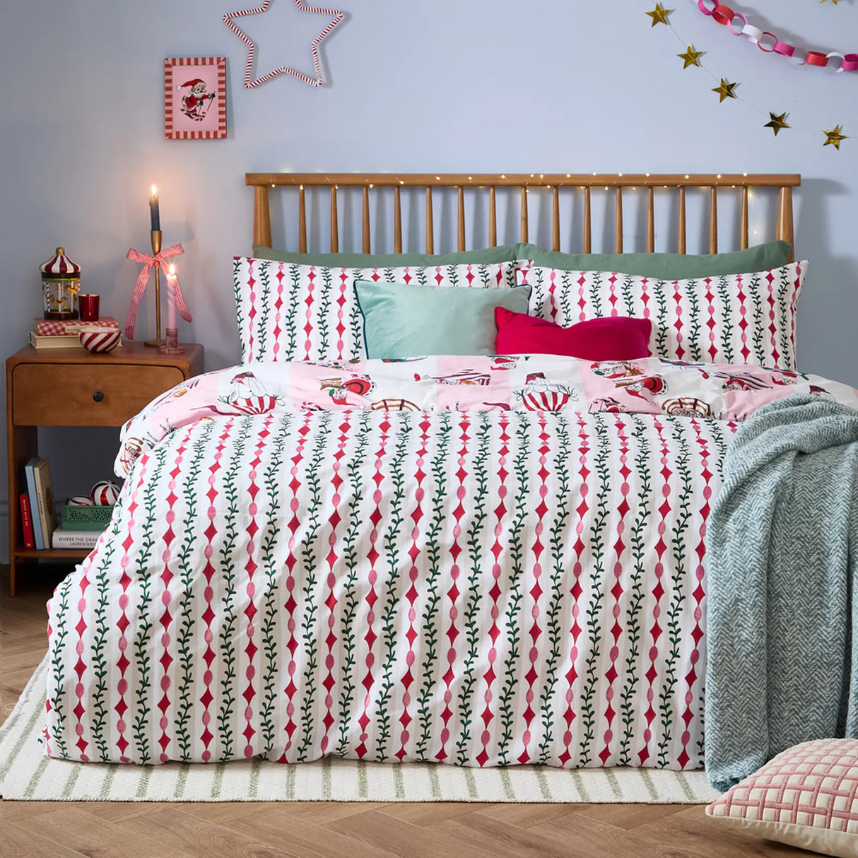 Passport to the North Pole Christmas Reversible Duvet Cover Set image 2