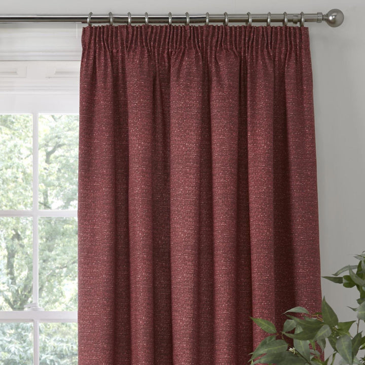 Pembrey Super Thermal Tape Top Curtains Red - Ideal