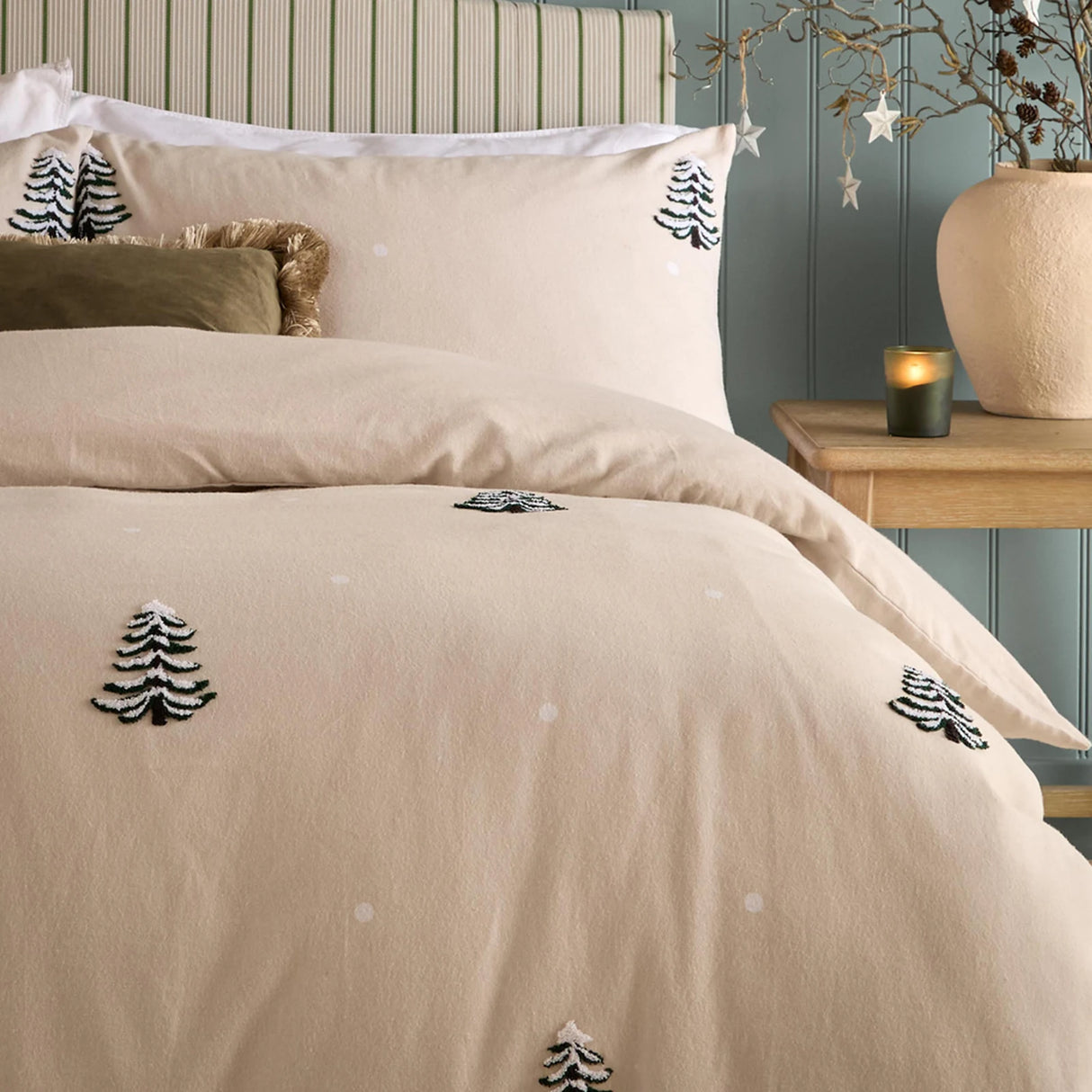 Pine Tree Tufted Duvet Cover Set image 2