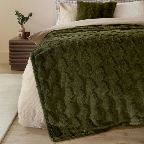 Pines Faux Fur Throw Forest Green 150 x 200cm - image 1