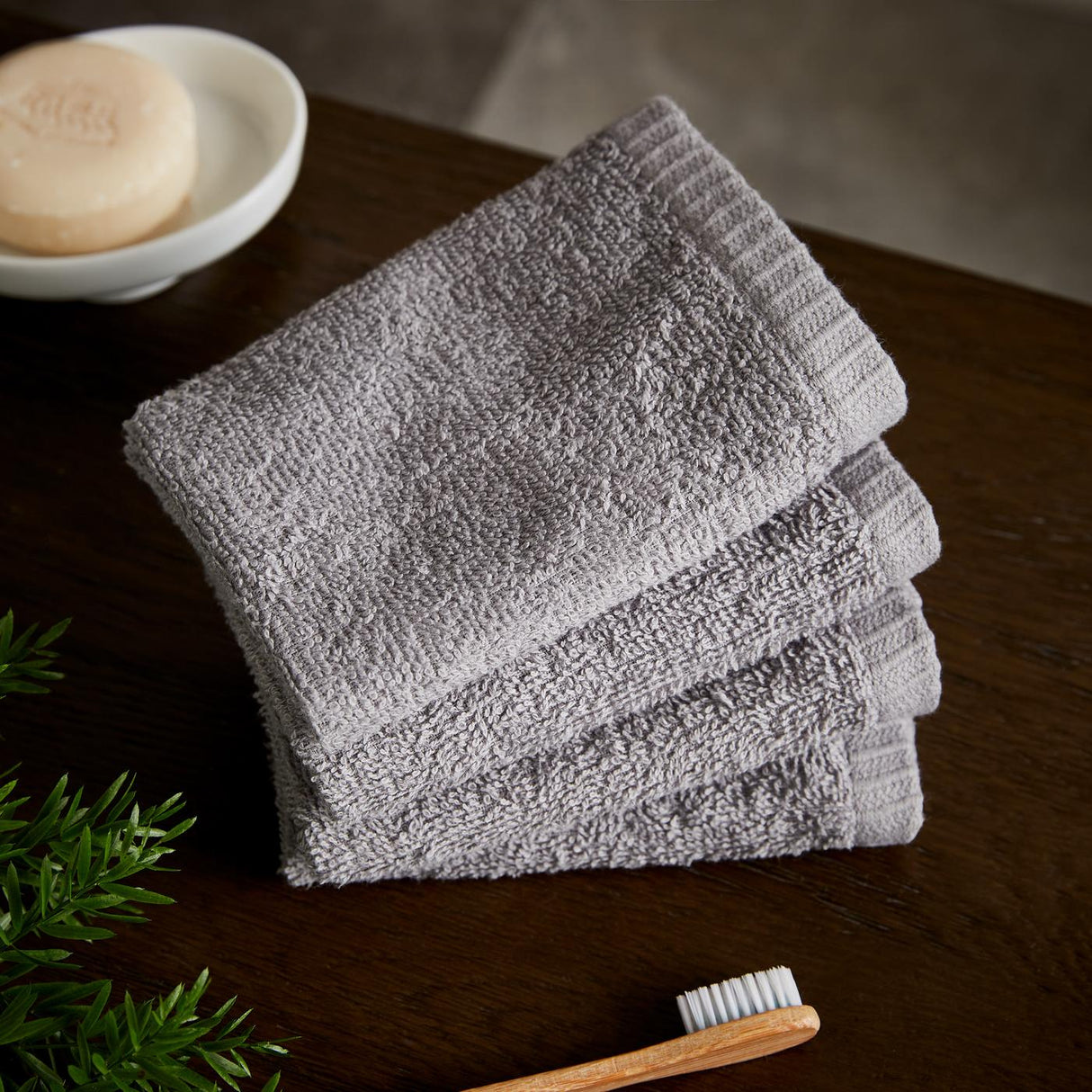Catherine Lansfield Quick Dry Cotton 30x30cm 4 Pack Face Cloths Sage Green