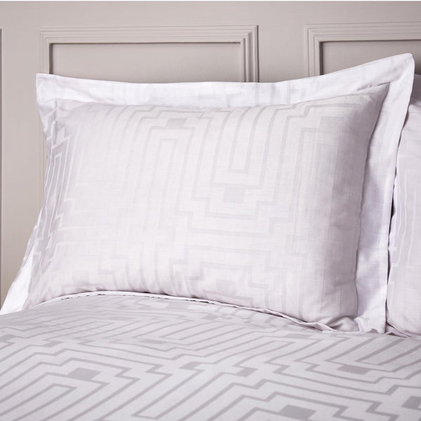Satin Geo Jacquard Oxford Pillowcases White Pillowcases Bianca   