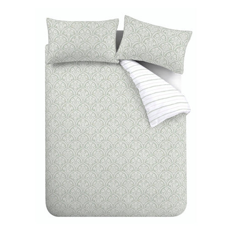 Bianca Scallop Floral 200 Thread Count Cotton Percale Reversible Single Duvet Cover Set with Pillowcase Green