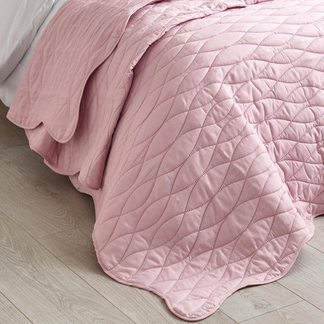 Catherine Lansfield Scallop Waves Quilted 240x260cm Bedspread Pink