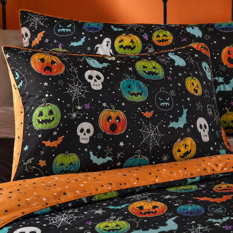Close-up of matching Scary Pumpkins Halloween Microfibre Duvet Cover Set pillowcases showing the pattern and fabric detail