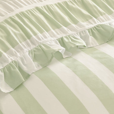 Catherine Lansfield Seersucker Frill Stripe Duvet Cover Set with Pillowcase Green