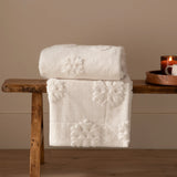 Snowflakes Faux Fur Throw Snow White 150 x 200cm - image 3