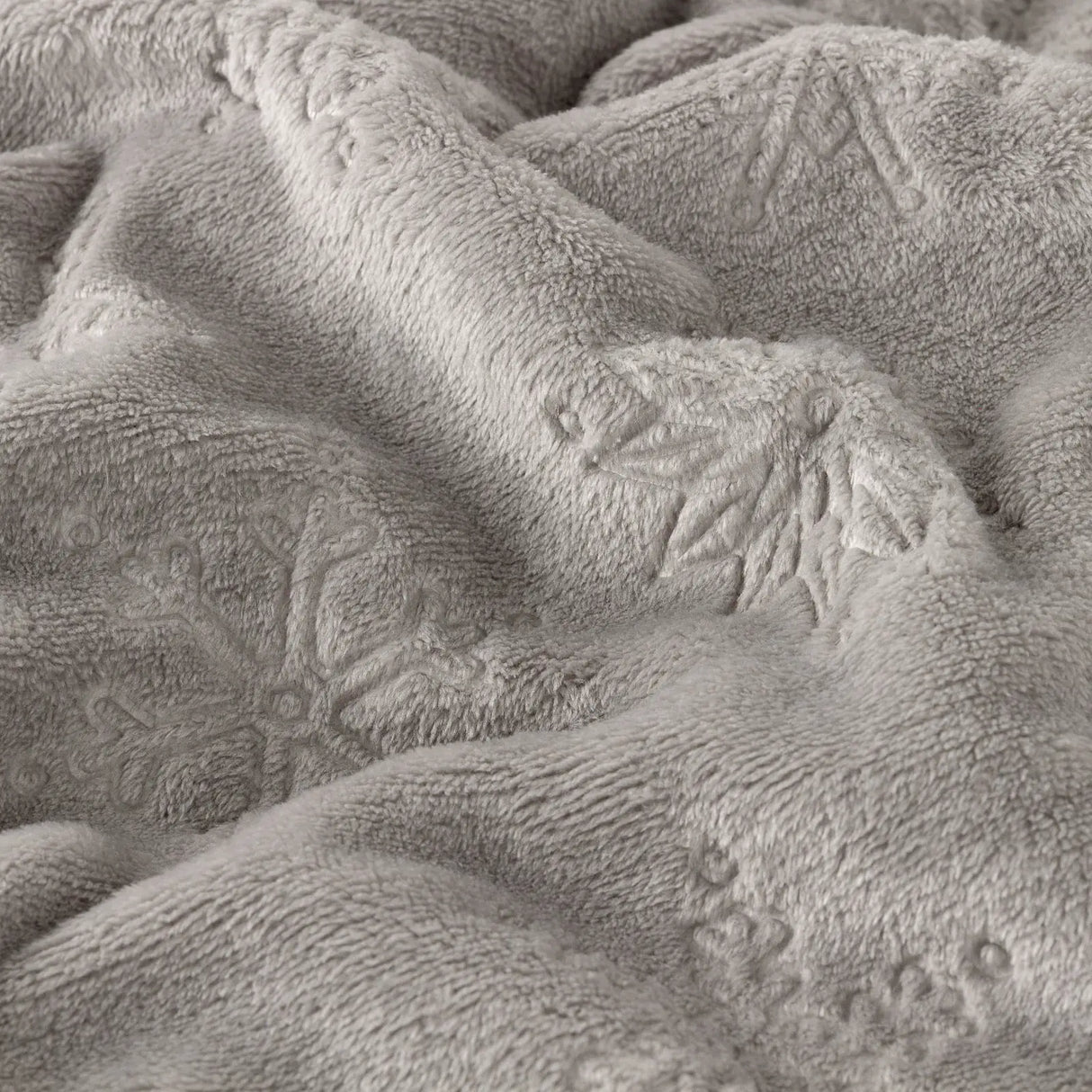 Snowflakes Soft Flannel Fleece Throw Grey 140 x 180cm - image 6