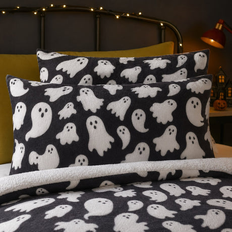 Close-up of matching Spooky Ghosts Halloween Microfibre Duvet Cover Set pillowcases showing the pattern and fabric detail
