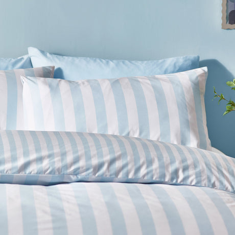 Sassy B Stripe Tease Reversible Duvet Cover Set with Pillowcase Blue