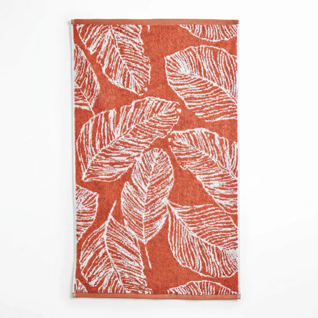 Matteo Leaf Jacquard 550gsm Green Cotton Bathroom Towel