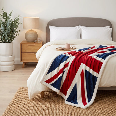 Union Jack Reversible Red Sherpa Fleece Throw Blanket 130cm x 160cm