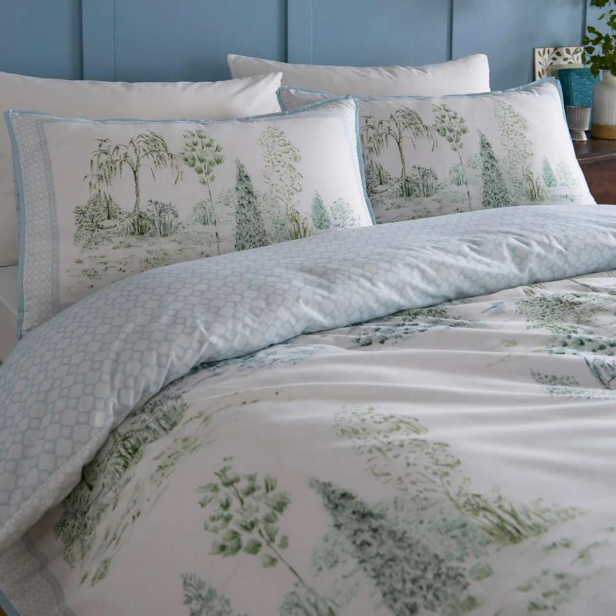 Appletree Willow Tree Scene Blue 100% Cotton 200 Thread Count Duvet Cover Set 4