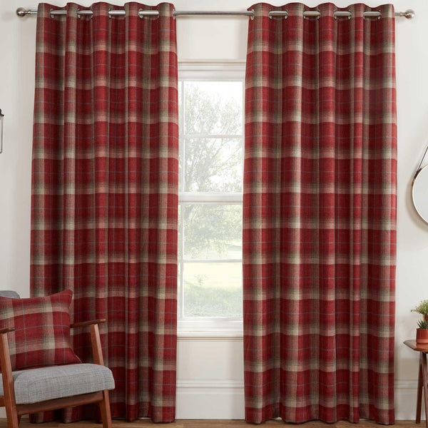 Carnoustie Thermal Blackout Lined Eyelet Curtains Red - 46'' x 54'' - Ideal Textiles