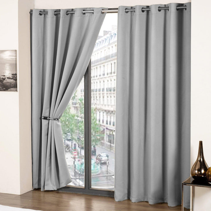 Cali Plain Thermal Blackout Eyelet Curtains Silver - 46'' x 54'' - Ideal Textiles