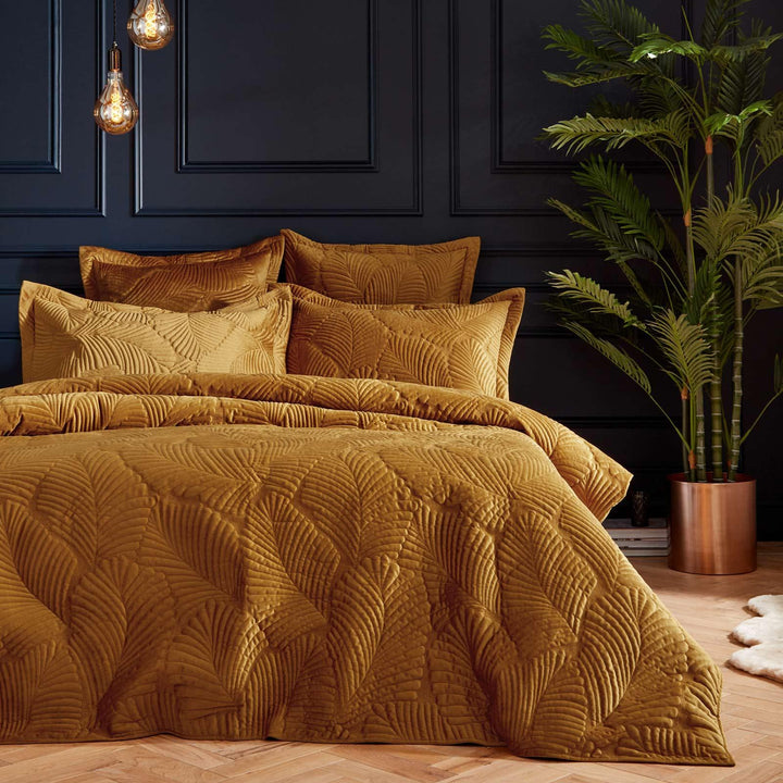 Palmeria Embroidered Quilted Plush Velvet Gold Duvet Cover Set - Single - Ideal Textiles