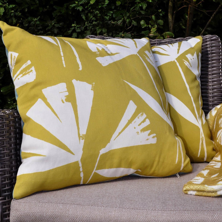 Alma Reversible Outdoor Cushion Cover 17" x 17" - Ideal