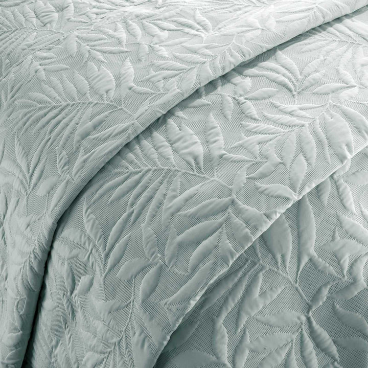 Luana Pinsonic Leaf Green Quilted Bedspread - Ideal