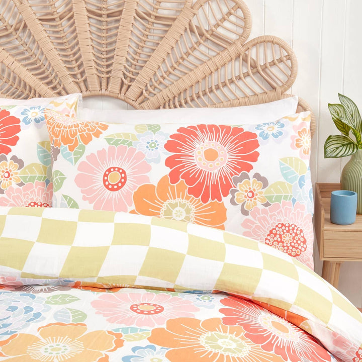 Hippy Floral Reversible Multicolour Duvet Cover Set - Ideal