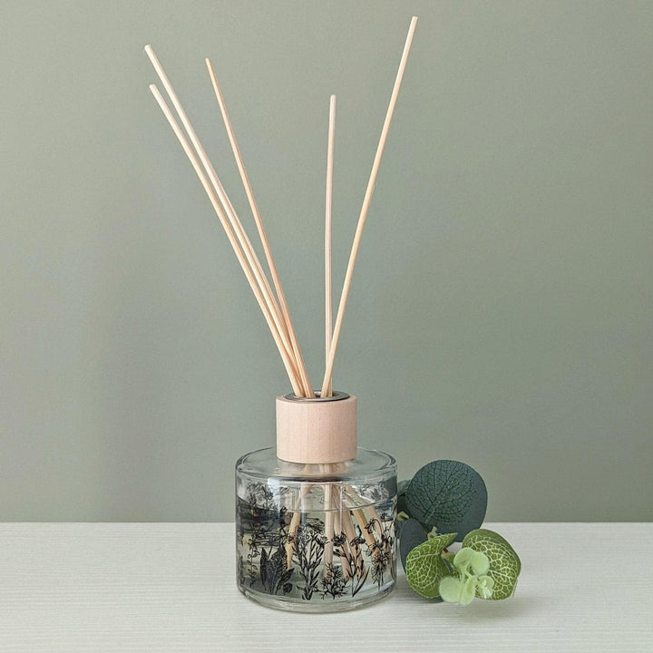 Garden Paradise Potting Shed 100ml Reed Diffuser -  - Ideal Textiles