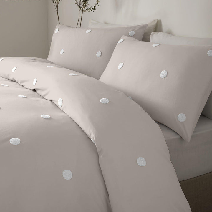 Dot Garden Tufted Spot 100% Cotton Linen Duvet Cover Set -  - Ideal Textiles