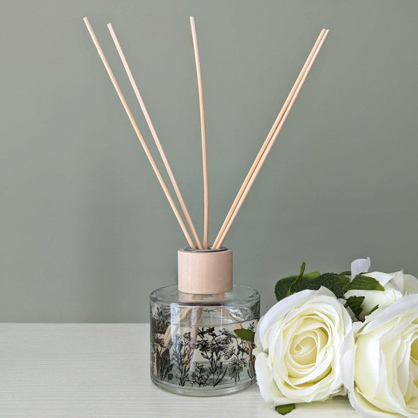 Garden Breeze Potting Shed 100ml Reed Diffuser -  - Ideal Textiles