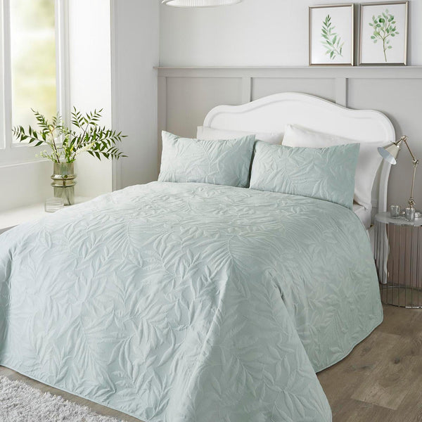 Luana Pinsonic Leaf Green Quilted Bedspread - Ideal